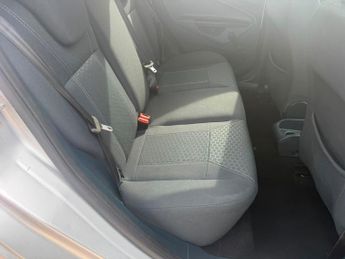 Ford Fiesta 1.4 TDCi DPF Titanium 5dr
