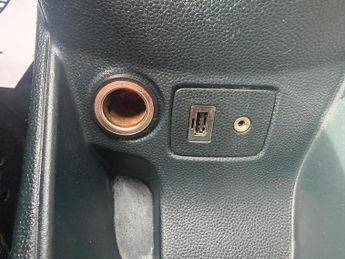 Ford Fiesta 1.4 TDCi DPF Titanium 5dr