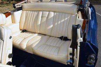 Rolls-Royce Corniche 6.8 2dr