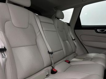 Volvo XC60 2.0 T5 Inscription Auto AWD Euro 6 (s/s) 5dr