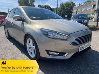 Ford Focus 1.0T EcoBoost Titanium Euro 6 (s/s) 5dr