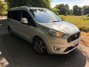 Ford Tourneo 1.5 EcoBlue Titanium Auto Euro 6 (s/s) 5dr