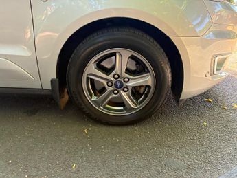 Ford Grand Tourneo Connect 1.5 EcoBlue Titanium Auto Euro 6 (s/s) 5dr