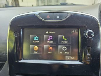 Renault Clio 1.5 dCi Dynamique S MediaNav Euro 5 (s/s) 5dr