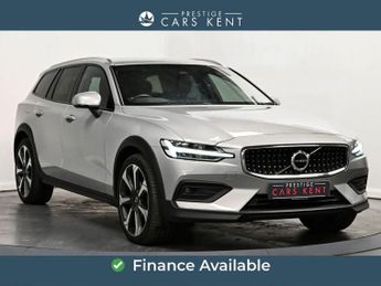 Volvo V60 Cross Country Plus B5 AWD (250 hp) Auto
