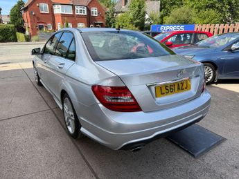 Mercedes-Benz C Class 2.1 C220 CDI BlueEfficiency Sport Edition 125 G-Tronic+ Euro 5 (
