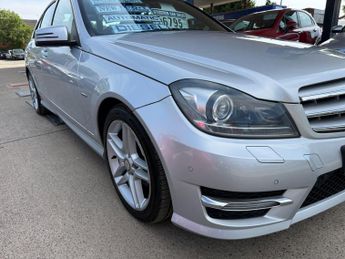 Mercedes-Benz C Class 2.1 C220 CDI BlueEfficiency Sport Edition 125 G-Tronic+ Euro 5 (