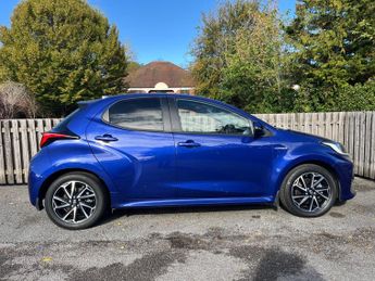 Toyota Yaris 1.5 VVT-h Design E-CVT Euro 6 (s/s) 5dr