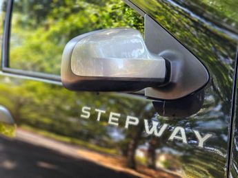 Dacia Sandero Stepway 1.0 SCe Essential Euro 6 5dr