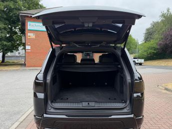 Land Rover Range Rover Sport 3.0 D300 MHEV Autobiography Dynamic Auto 4WD Euro 6 (s/s) 5dr