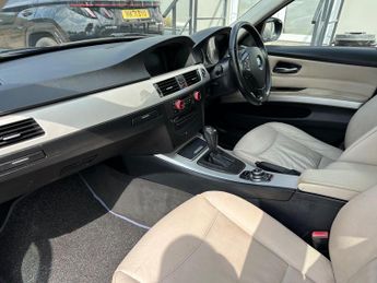 BMW 3 Series 2.0 320i SE Business Edition Steptronic Euro 5 4dr