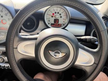 MINI Hatch 1.6 One Steptronic Euro 5 3dr