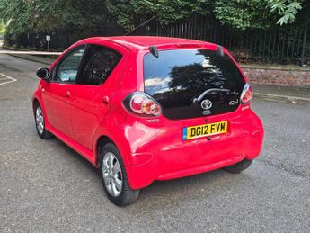 Toyota AYGO 1.0 VVT-i Go Hatchback 5dr Petrol MultiMode Euro 5 (AC) (67 ps)