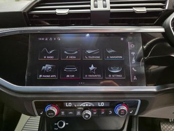 Audi Q3 1.4 TFSIe 45 Technik S Tronic Euro 6 (s/s) 5dr 13kWh