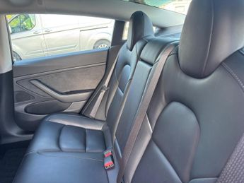 Tesla Model 3 (Dual Motor) Performance Auto 4WDE 4dr (Performance Upgrade)