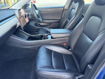 Tesla Model 3 (Dual Motor) Performance Auto 4WDE 4dr (Performance Upgrade)