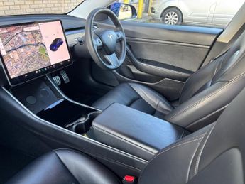 Tesla Model 3 (Dual Motor) Performance Auto 4WDE 4dr (Performance Upgrade)