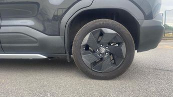 Toyota Urban Cruiser 61kWh Design Auto 5dr