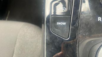 Toyota Urban Cruiser 61kWh Design Auto 5dr