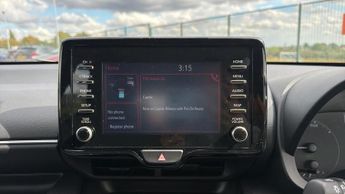 Toyota Yaris 1.5 VVT-h Icon E-CVT Euro 6 (s/s) 5dr