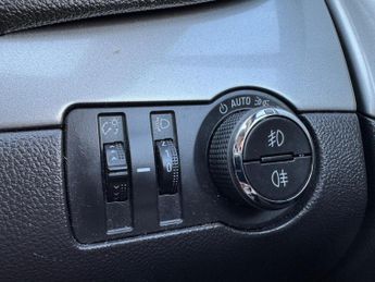 Vauxhall Mokka 1.6 Tech Line 2WD Euro 5 (s/s) 5dr