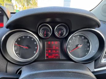 Vauxhall Mokka 1.6 Tech Line 2WD Euro 5 (s/s) 5dr