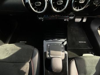 Mercedes-Benz A Class A 220 D AMG LINE AUTO