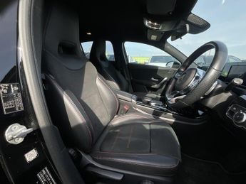 Mercedes-Benz A Class A 220 D AMG LINE AUTO