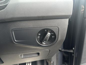 Volkswagen Tiguan R-LINE TSI S-A