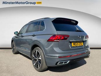 Volkswagen Tiguan R-LINE TSI S-A