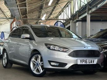 Ford Focus 1.0T EcoBoost Zetec Hatchback 5dr Petrol Manual Euro 6 (s/s) (12
