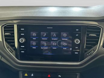 Volkswagen T-Roc 1.5 TSI GPF EVO R-Line SUV 5dr Petrol DSG Euro 6 (s/s) (150 ps)