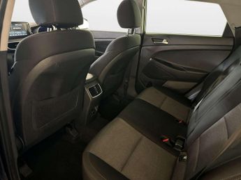 Hyundai TUCSON 1.6 GDi SE Nav SUV 5dr Petrol Manual Euro 6 (s/s) (132 ps)