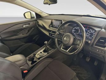 Nissan Qashqai 1.3 DIG-T MHEV Acenta Premium SUV 5dr Petrol Hybrid Manual Euro 