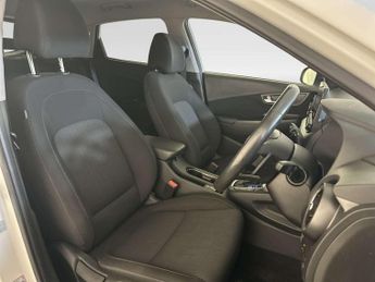 Hyundai KONA 1.6 h-GDi Premium SUV 5dr Petrol Hybrid DCT Euro 6 (s/s) (141 ps