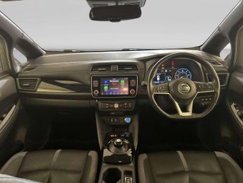 Nissan Leaf 40kWh Tekna Hatchback 5dr Electric Auto (150 ps)