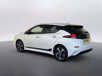 Nissan Leaf 40kWh Tekna Hatchback 5dr Electric Auto (150 ps)