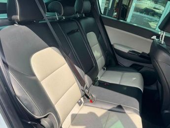 KIA SPORTAGE 1.6 T-GDi GT-Line SUV 5dr Petrol DCT AWD Euro 6 (174 bhp) **FINA