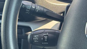 Toyota PROACE Verso 1.5D Shuttle Medium MPV 5dr Diesel Manual MWB Euro 6 (s/s) (9 Se