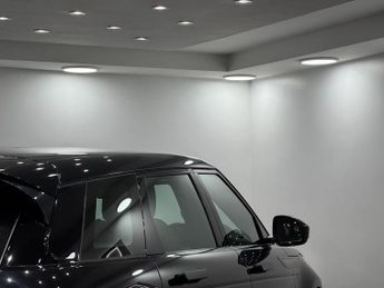 Land Rover Range Rover Evoque 2.0 D150 MHEV R-Dynamic Auto 4WD Euro 6 (s/s) 5dr