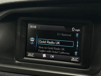 Volvo V40 Cross Country 1.6 D2 Lux Powershift Euro 5 (s/s) 5dr
