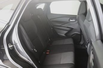Nissan Qashqai 1.3 DIG-T MHEV N-Connecta XTRON Euro 6 (s/s) 5dr