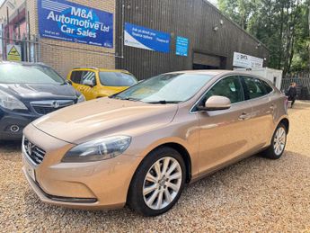 Volvo V40 2.0 D3 SE Lux Nav Euro 5 (s/s) 5dr