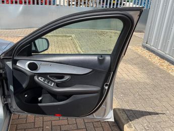 Mercedes-Benz C Class 2.0 C200 Sport 7G-Tronic+ Euro 6 (s/s) 4dr