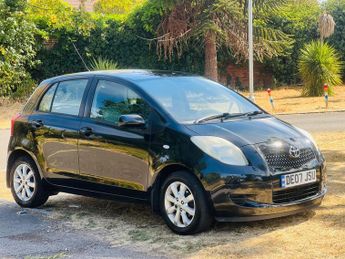 Toyota Yaris 1.3 VVT-i Zinc 5dr
