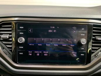 Volkswagen T-Roc 1.5 TSI EVO SE DSG Euro 6 (s/s) 5dr