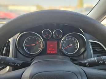 Vauxhall Astra 1.6 16v Exclusiv Auto Euro 5 5dr