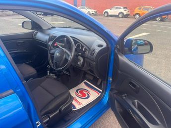 Kia Picanto 1.1 Strike 5dr