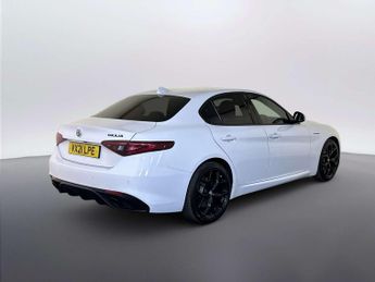 Alfa Romeo Giulia 2.0T Veloce Saloon 4dr Petrol GPF Auto Euro 6 (s/s) (280 ps)