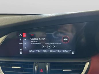 Alfa Romeo Giulia 2.0T Veloce Saloon 4dr Petrol GPF Auto Euro 6 (s/s) (280 ps)